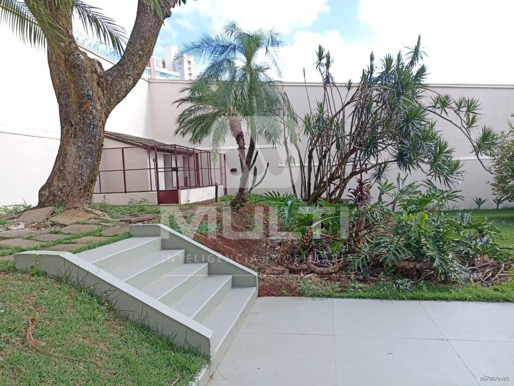 Casa, 4 quartos, 392 m² - Foto 52