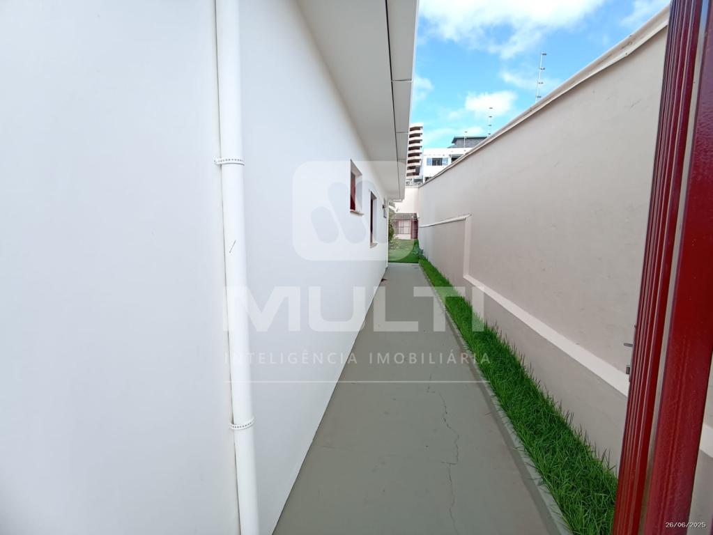 Casa, 4 quartos, 392 m² - Foto 53