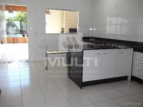 Casa, 3 quartos, 300 m² - Foto 13