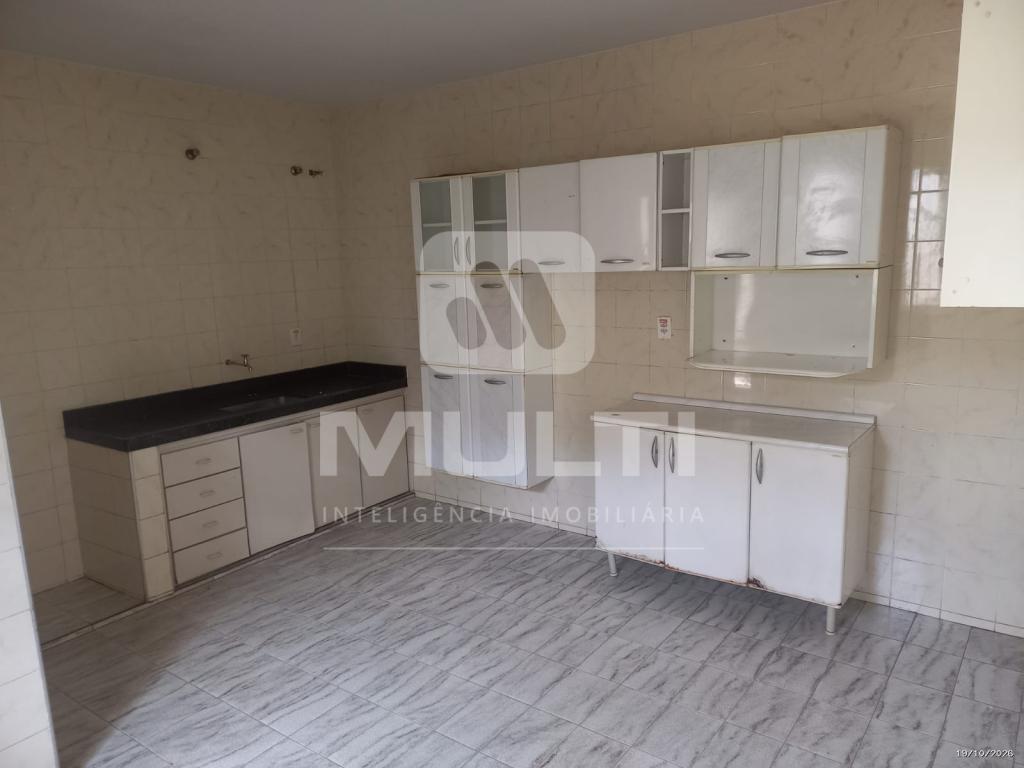 Casa, 3 quartos, 262 m² - Foto 14