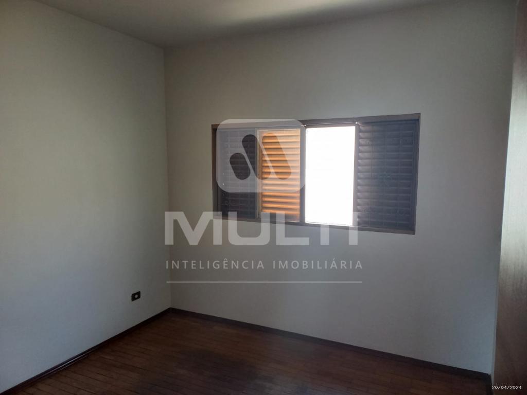 Casa à venda com 5 quartos, 300m² - Foto 24