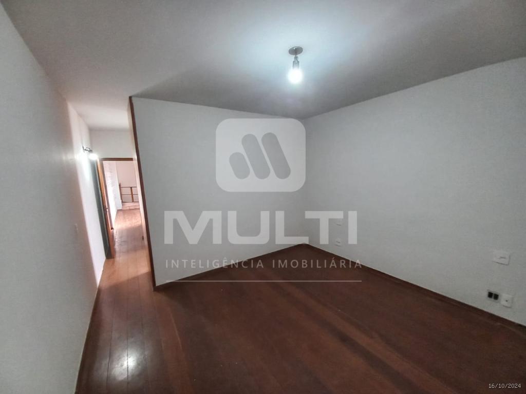 Casa, 3 quartos, 365 m² - Foto 15