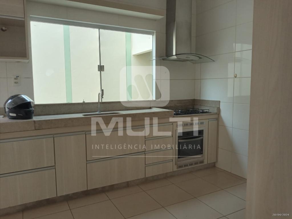 Casa, 3 quartos, 160 m² - Foto 4