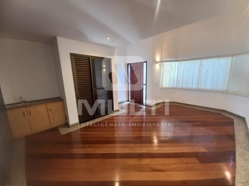 Casa, 3 quartos, 378 m² - Foto 5