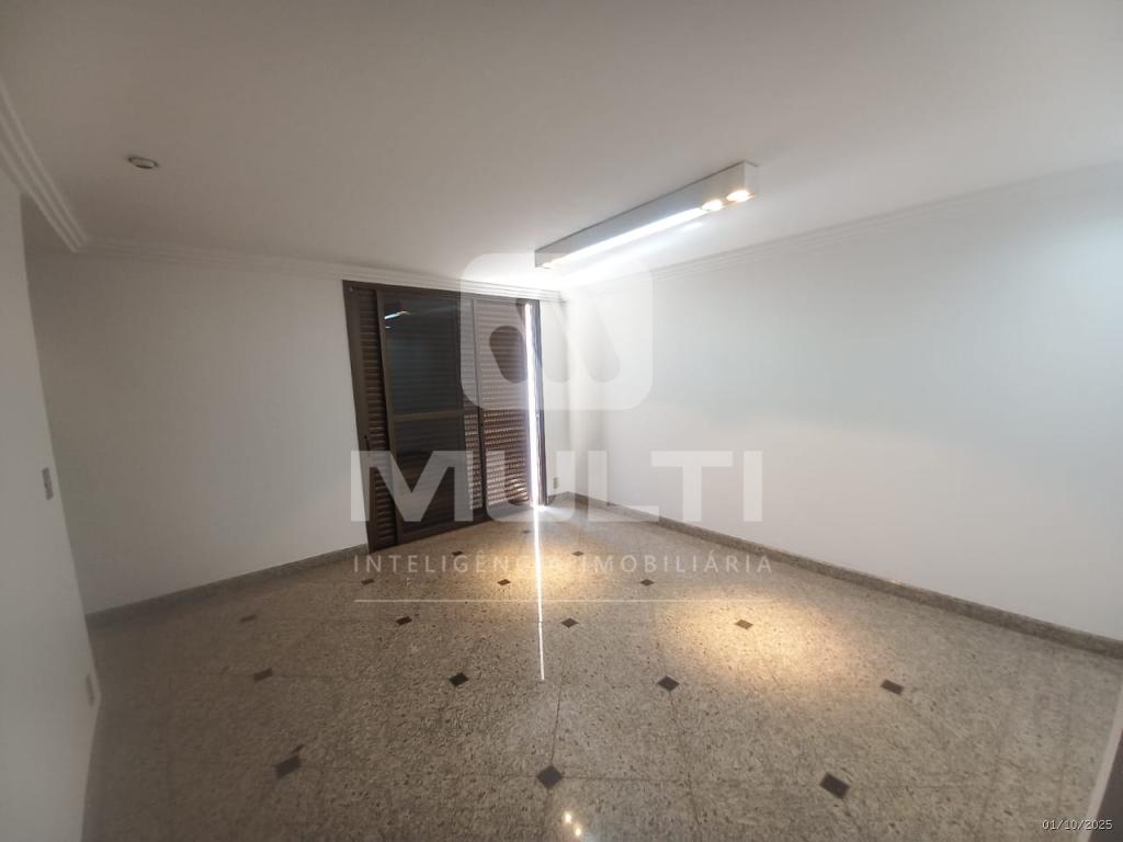 Casa, 3 quartos, 378 m² - Foto 7