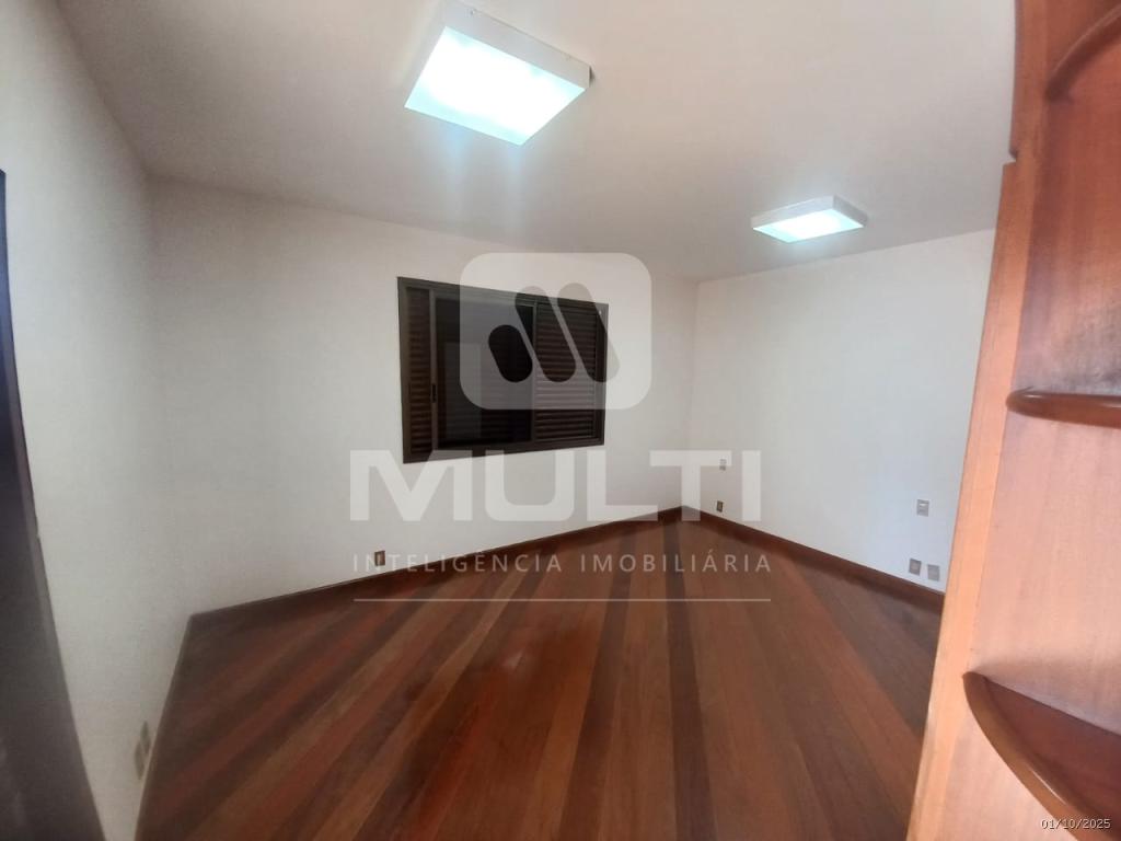 Casa, 3 quartos, 378 m² - Foto 12