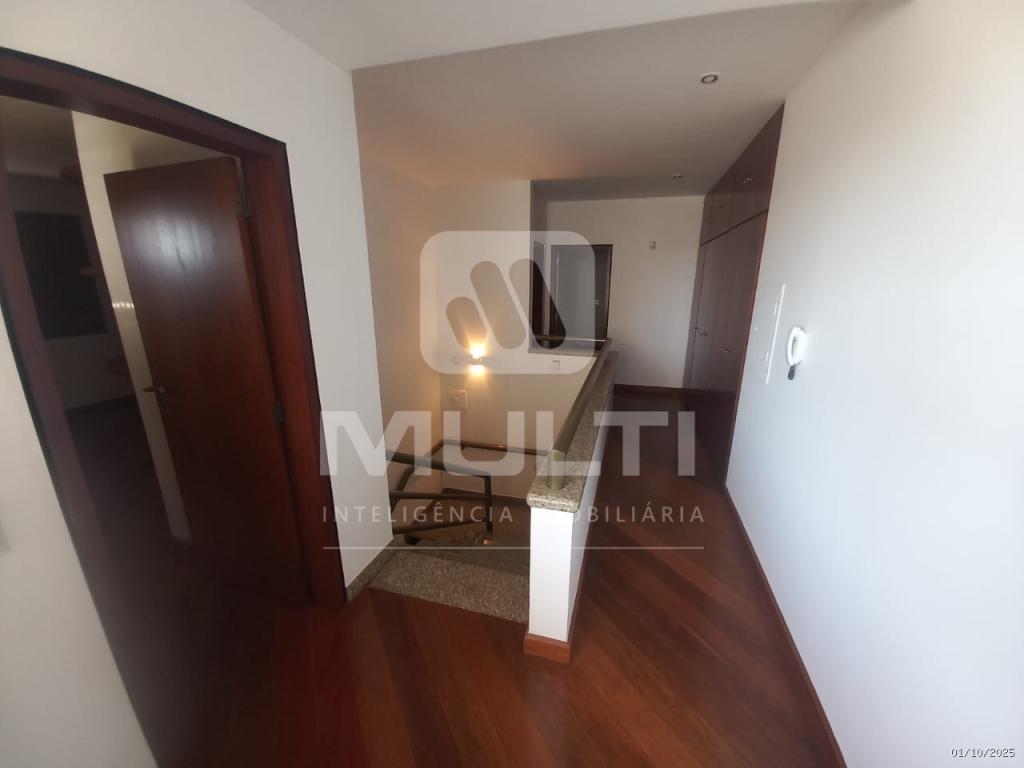 Casa, 3 quartos, 378 m² - Foto 19