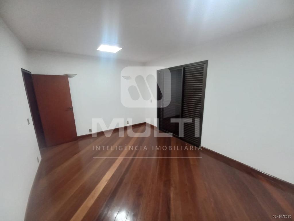 Casa, 3 quartos, 378 m² - Foto 21