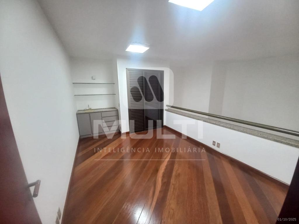Casa, 3 quartos, 378 m² - Foto 26