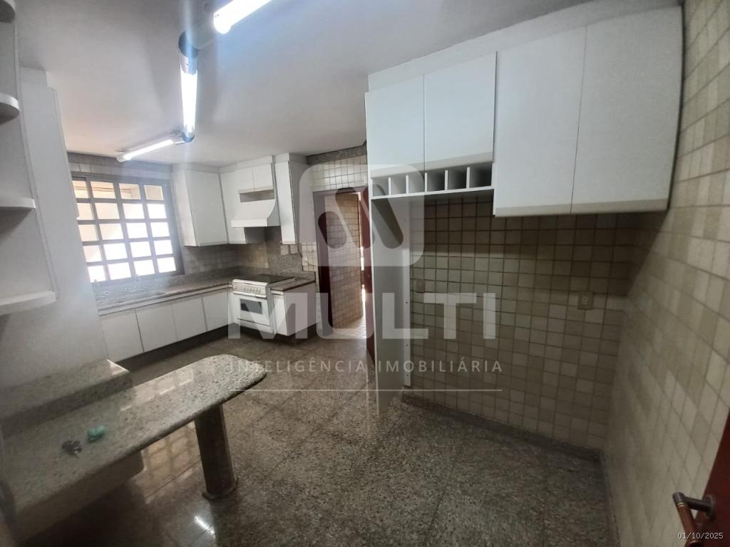 Casa, 3 quartos, 378 m² - Foto 29