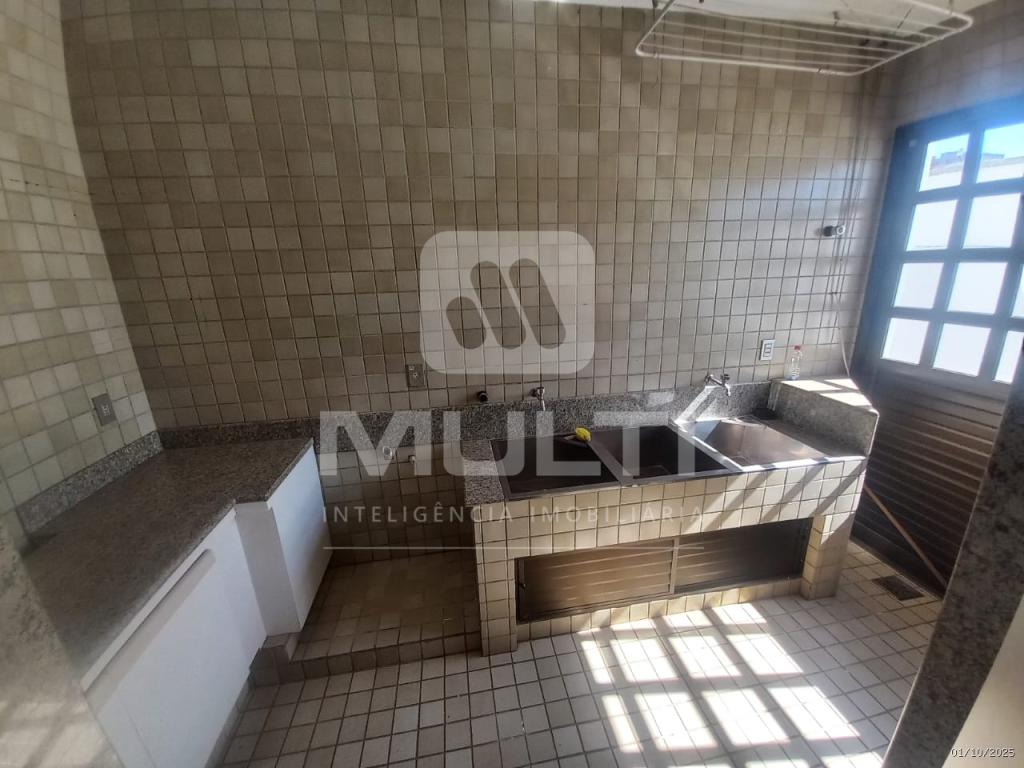 Casa, 3 quartos, 378 m² - Foto 32