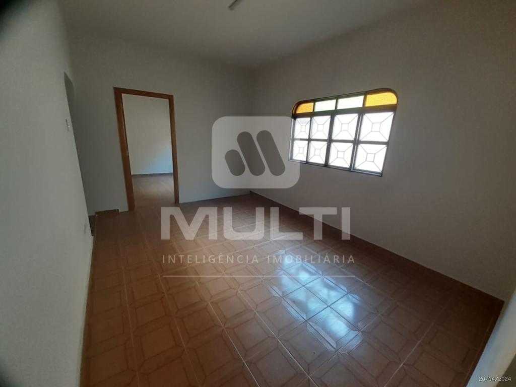 Casa, 3 quartos, 270 m² - Foto 3