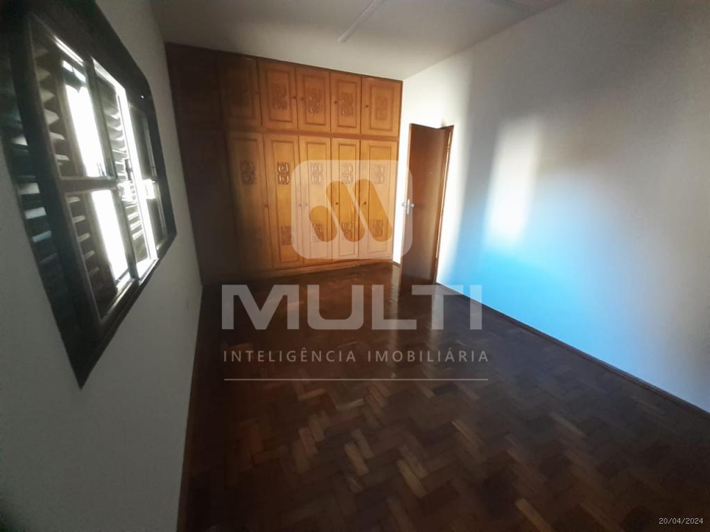 Casa, 3 quartos, 270 m² - Foto 14