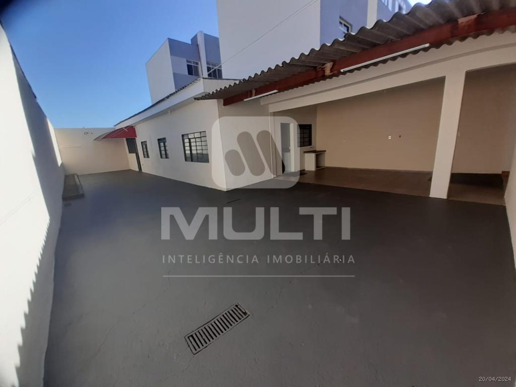 Casa, 3 quartos, 270 m² - Foto 18