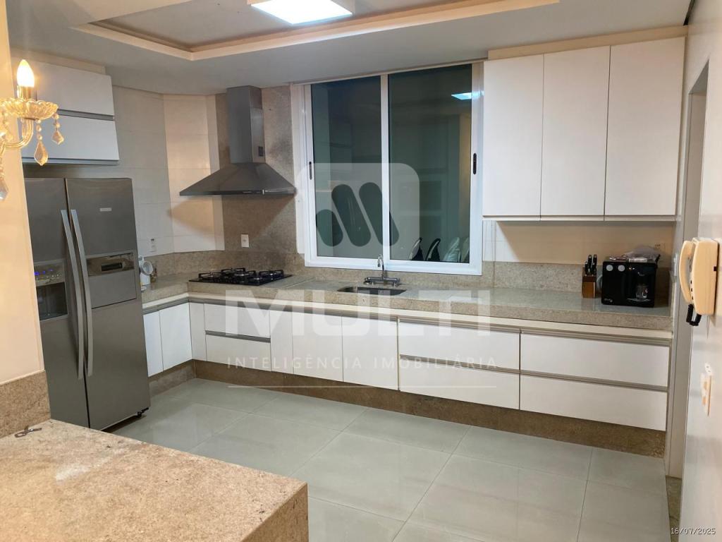 Casa, 4 quartos, 300 m² - Foto 22