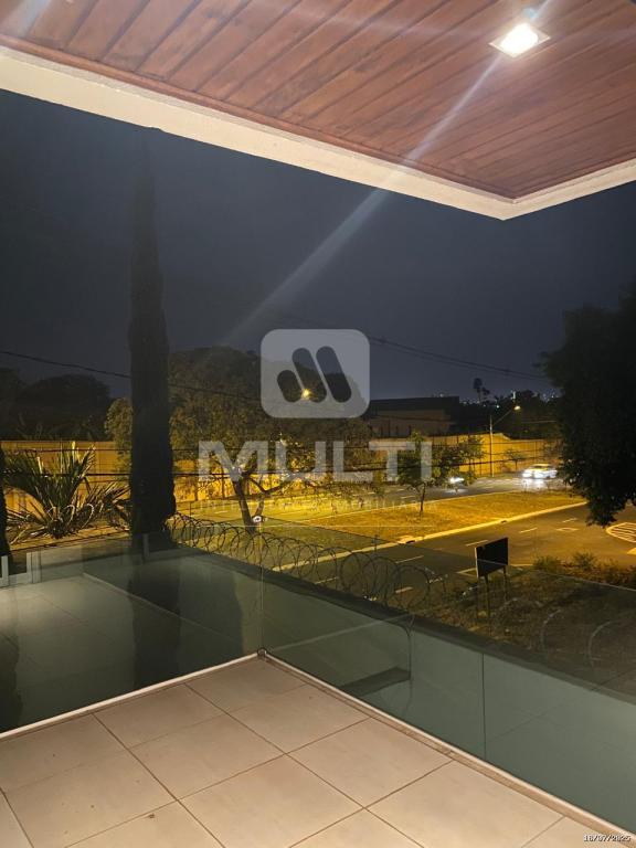 Casa, 4 quartos, 300 m² - Foto 28