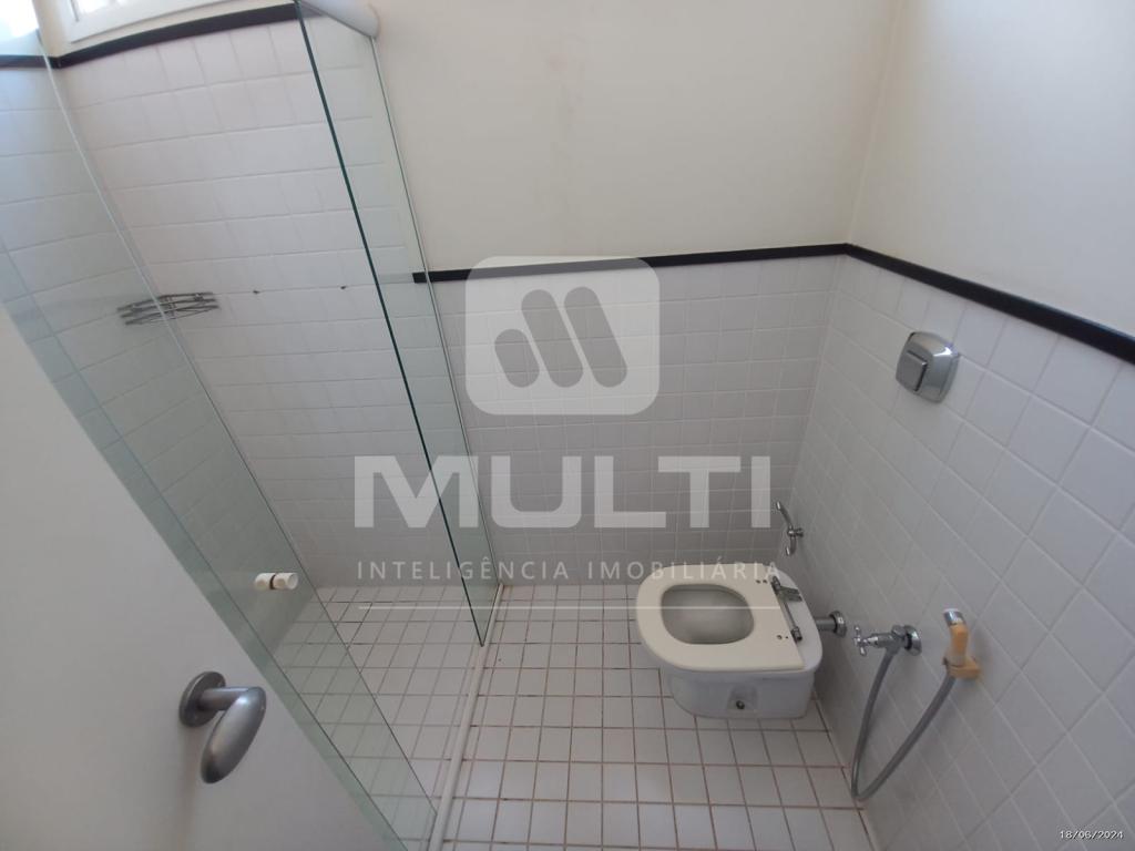 Casa à venda com 4 quartos, 500m² - Foto 14