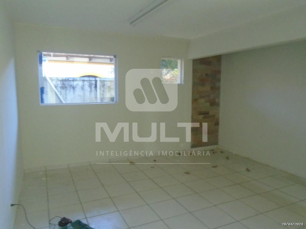 Casa à venda com 1 quarto, 718m² - Foto 7