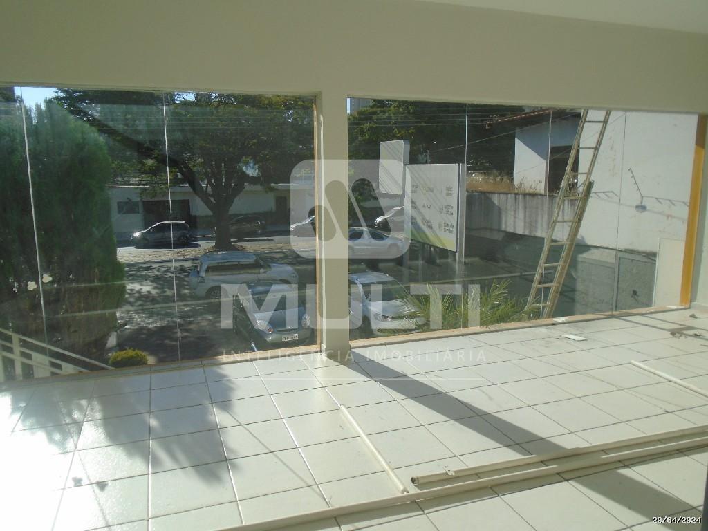 Casa à venda com 1 quarto, 718m² - Foto 9