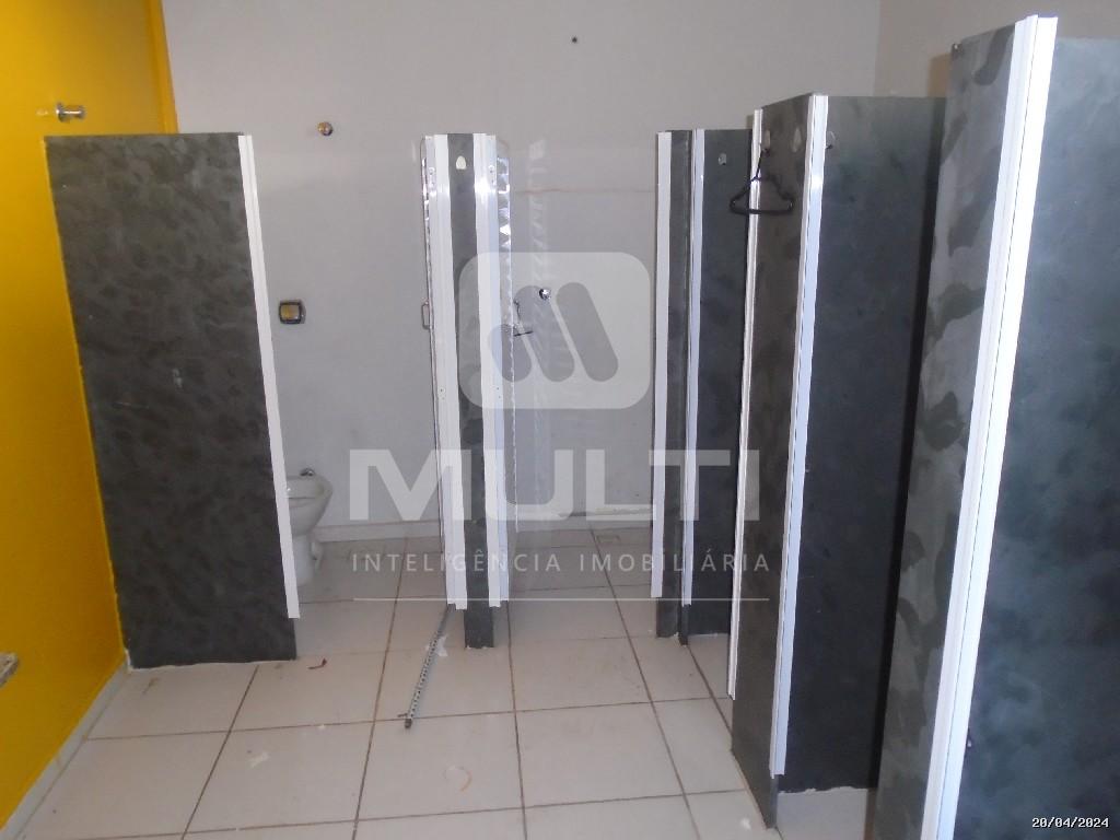 Casa à venda com 1 quarto, 718m² - Foto 13