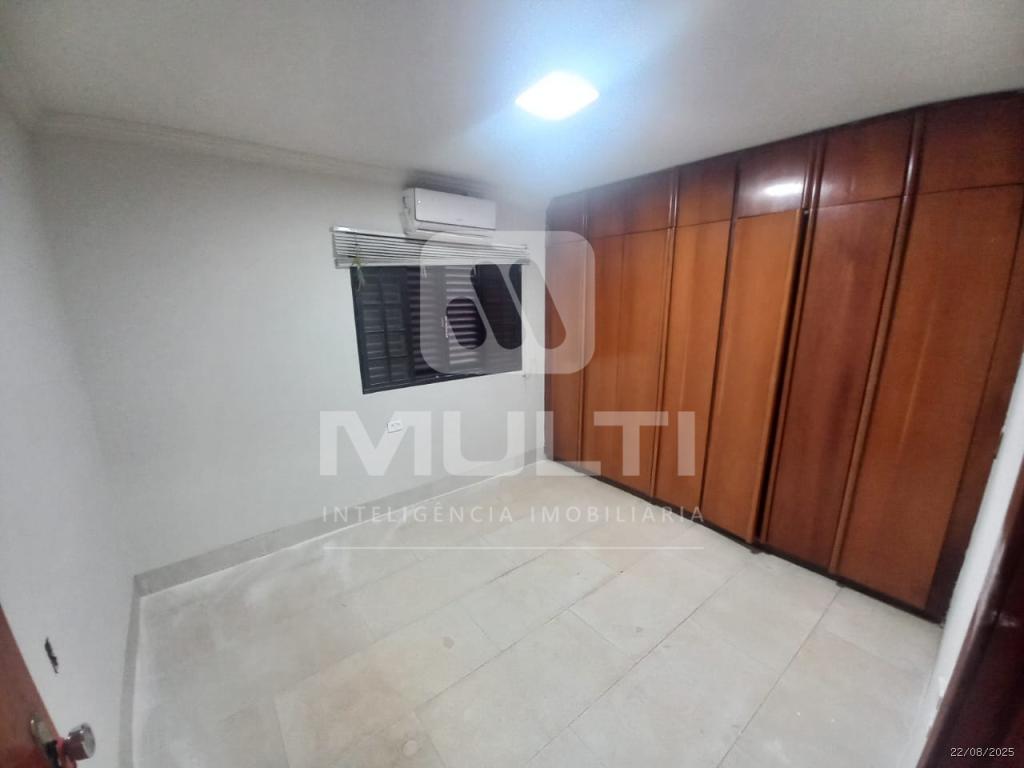 Casa, 3 quartos, 220 m² - Foto 10