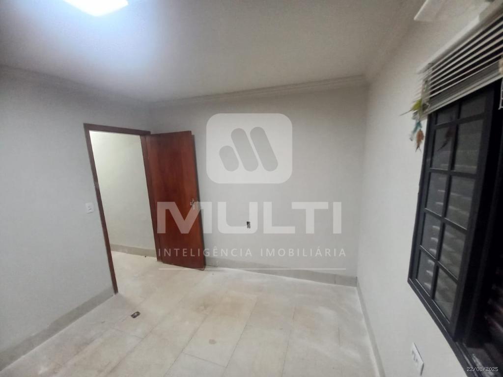 Casa, 3 quartos, 220 m² - Foto 11