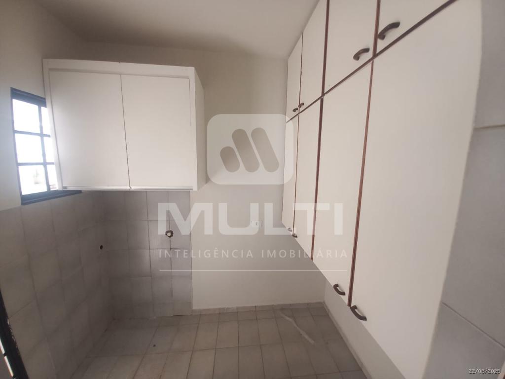 Casa, 3 quartos, 220 m² - Foto 17
