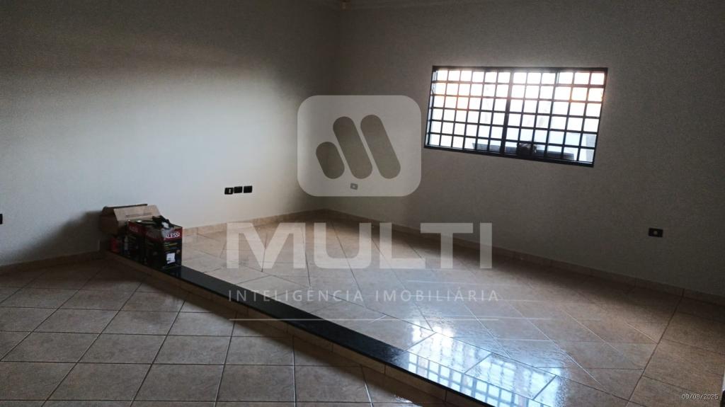 Casa, 3 quartos, 179 m² - Foto 4