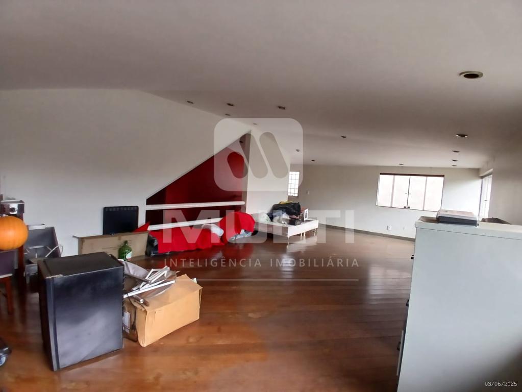 Casa, 3 quartos, 351 m² - Foto 3