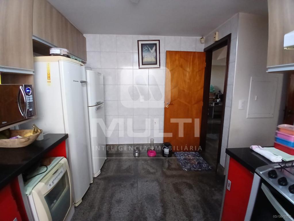 Casa, 3 quartos, 351 m² - Foto 10