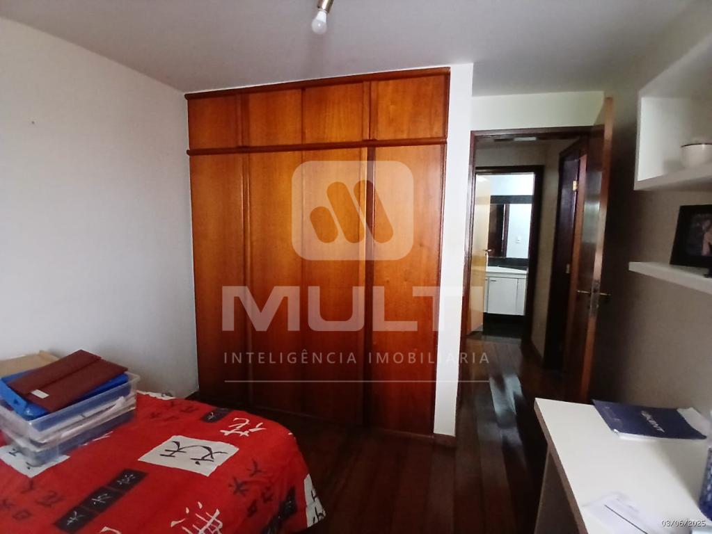 Casa, 3 quartos, 351 m² - Foto 22