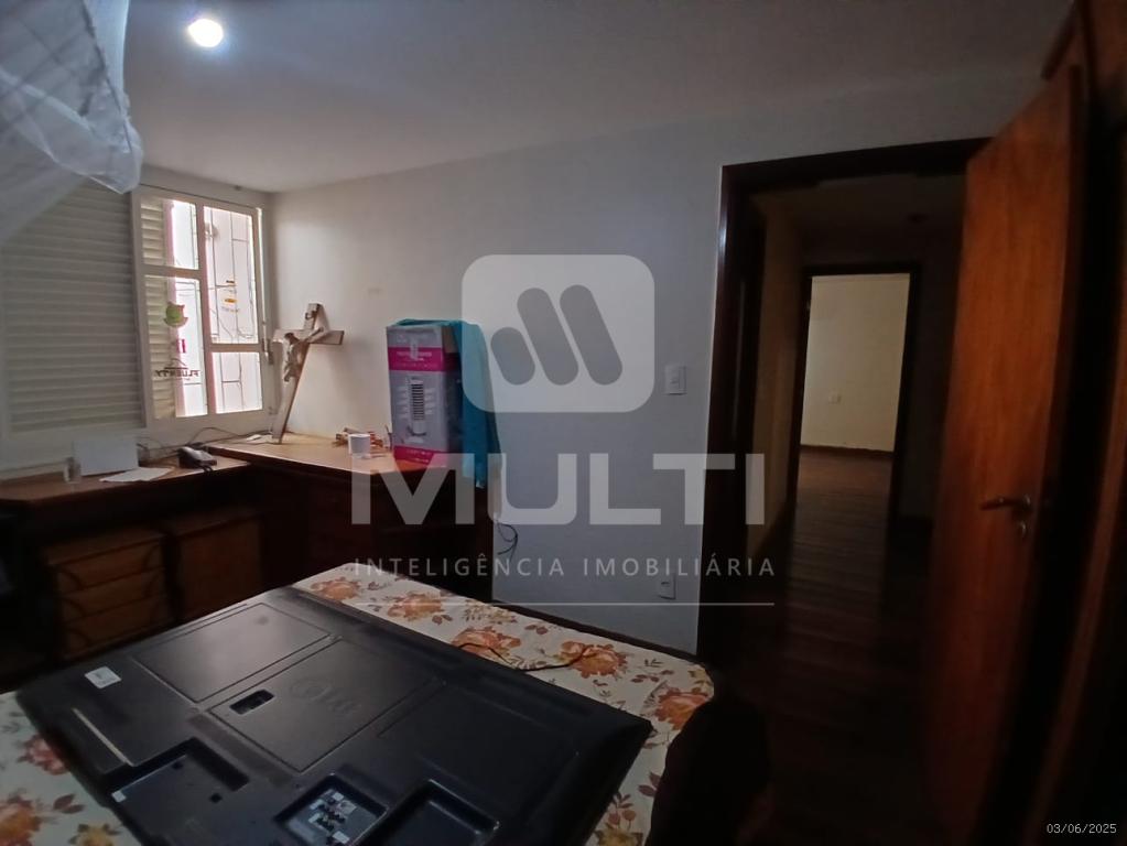 Casa, 3 quartos, 351 m² - Foto 27