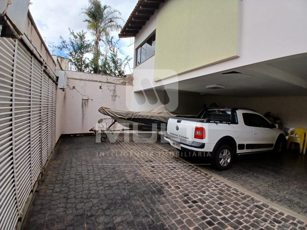 Casa, 3 quartos, 351 m² - Foto 35