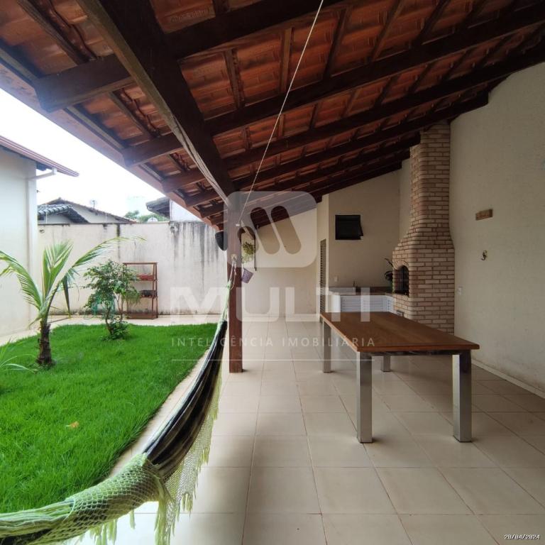 Casa, 3 quartos, 172 m² - Foto 4
