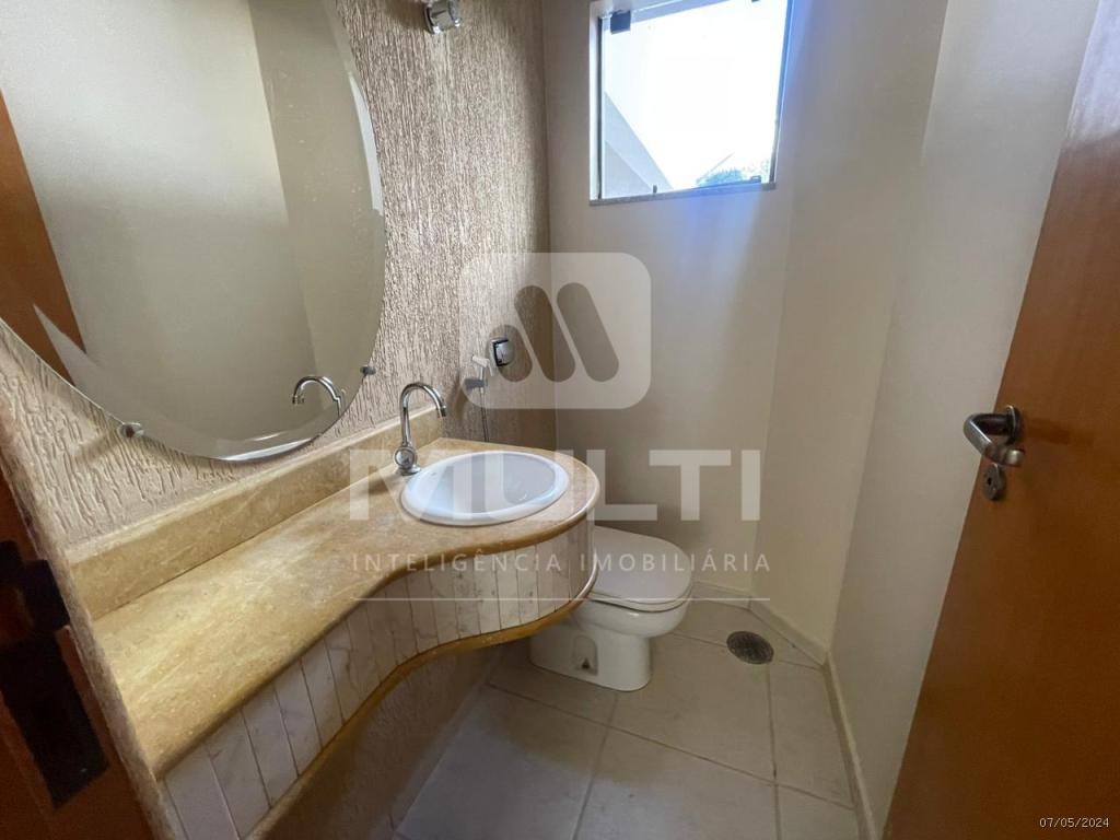 Casa à venda com 4 quartos, 370m² - Foto 19