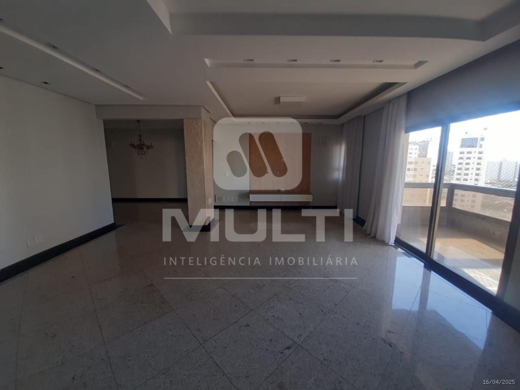 Apartamento à venda com 4 quartos, 263m² - Foto 2