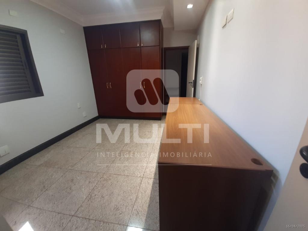 Apartamento à venda com 4 quartos, 263m² - Foto 13