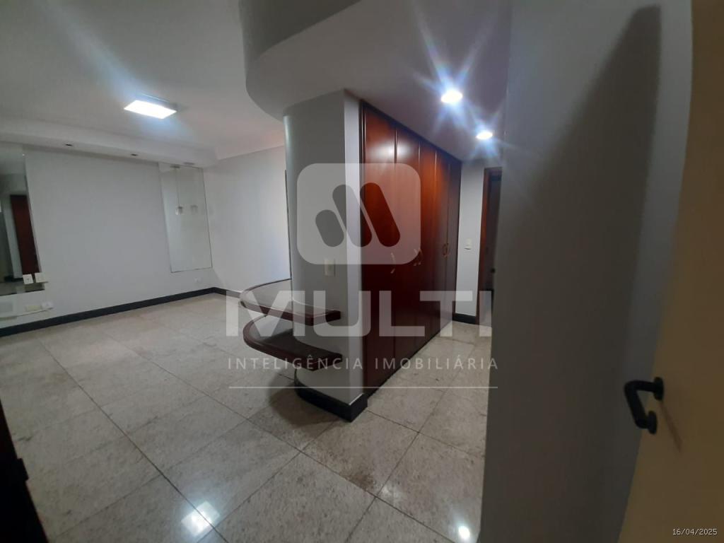 Apartamento à venda com 4 quartos, 263m² - Foto 15