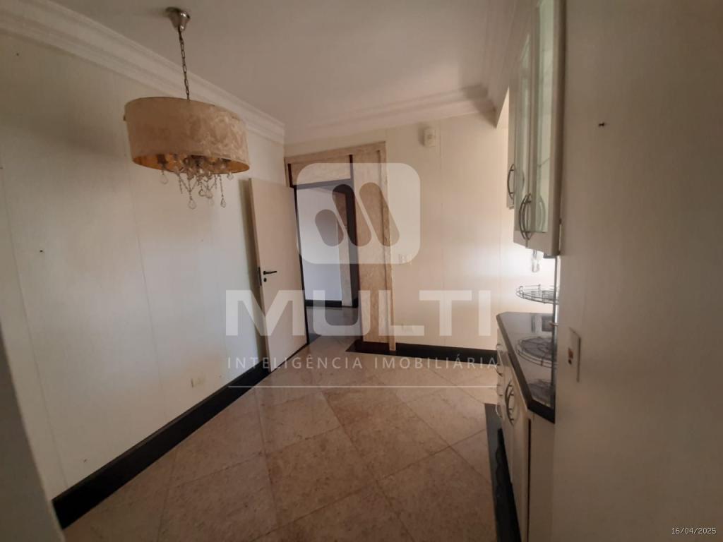 Apartamento à venda com 4 quartos, 263m² - Foto 21