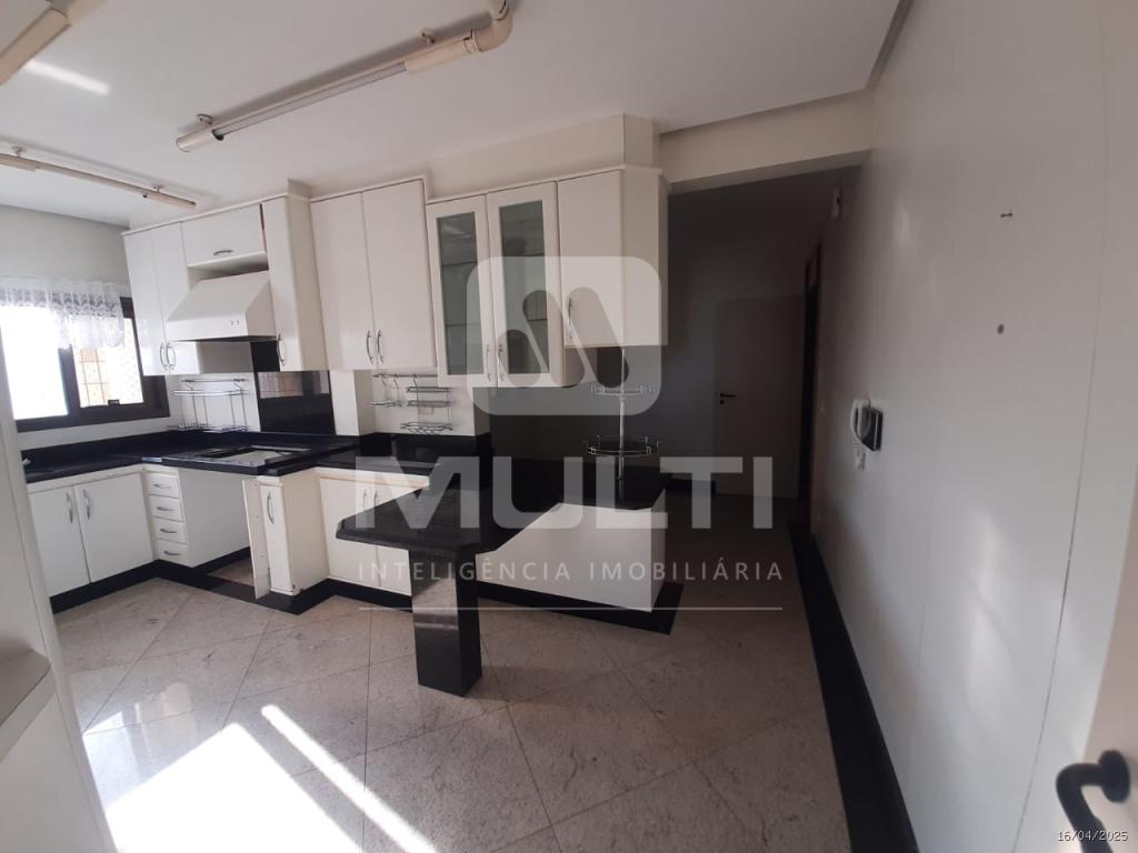 Apartamento à venda com 4 quartos, 263m² - Foto 24