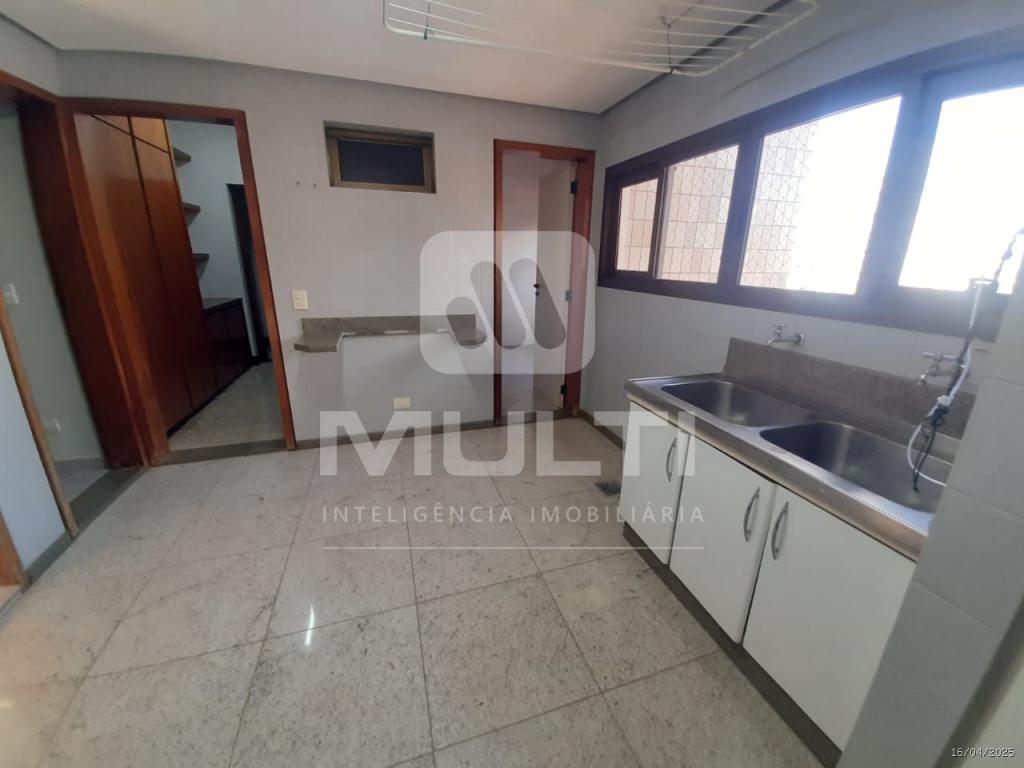 Apartamento à venda com 4 quartos, 263m² - Foto 31