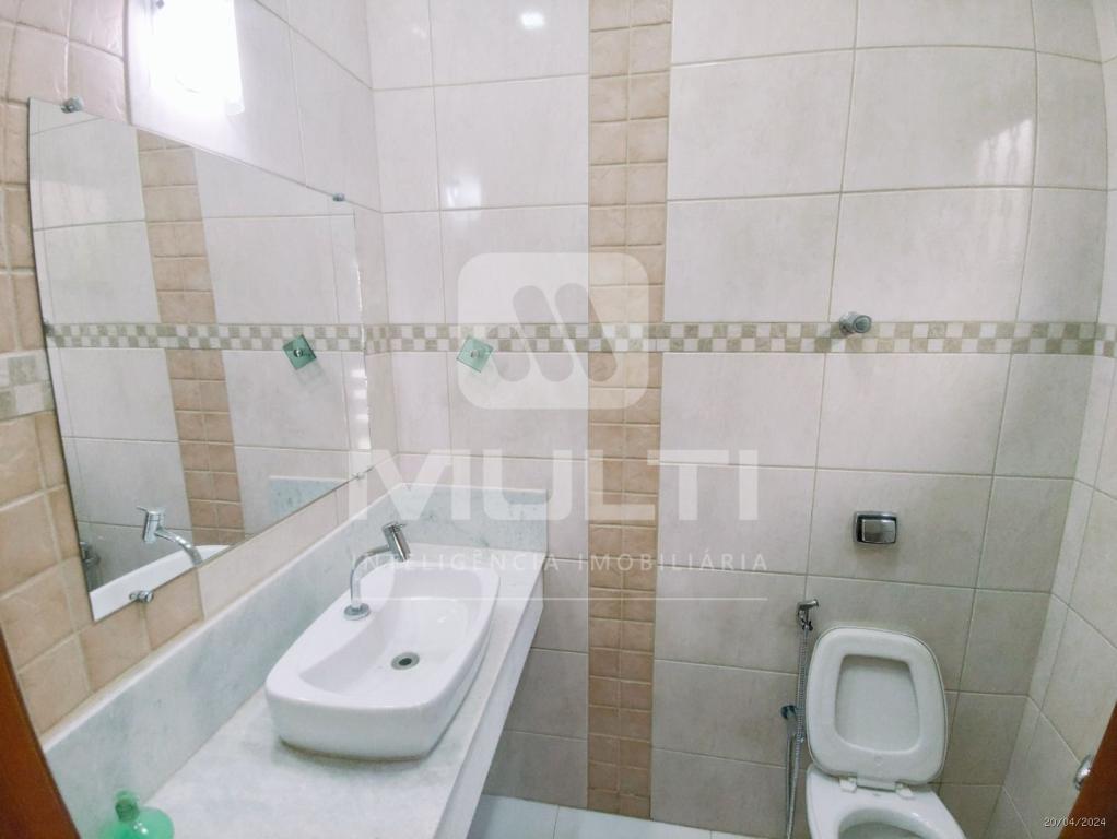 Casa, 4 quartos, 222 m² - Foto 4