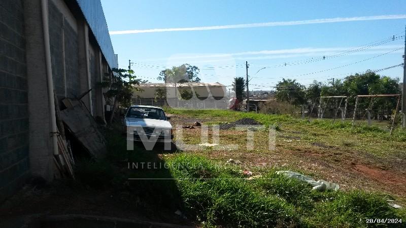 Casa, 1 quarto, 2200 m² - Foto 3