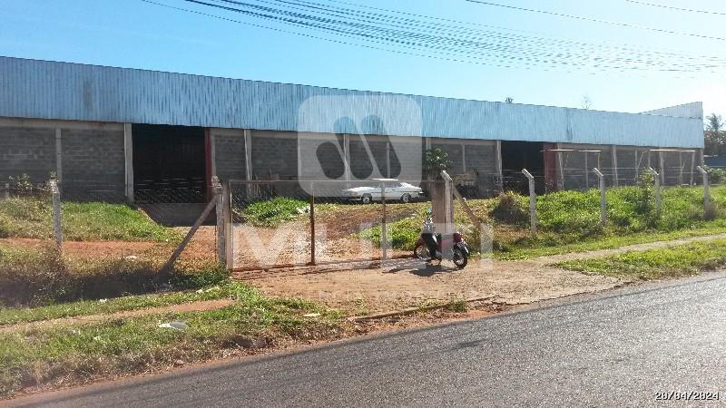 Casa, 1 quarto, 2200 m² - Foto 4