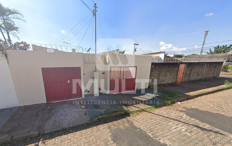 Casa, 3 quartos, 180 m² - Foto 1