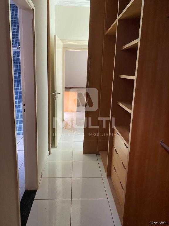 Casa, 3 quartos, 200 m² - Foto 3