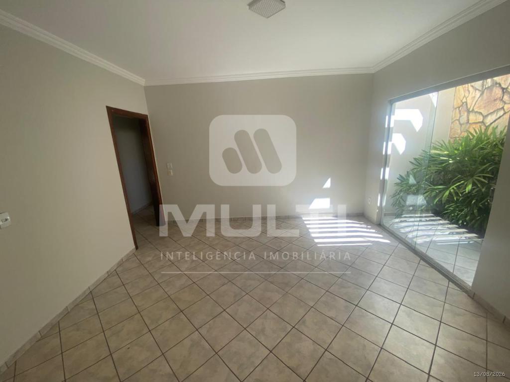Casa, 3 quartos, 200 m² - Foto 3