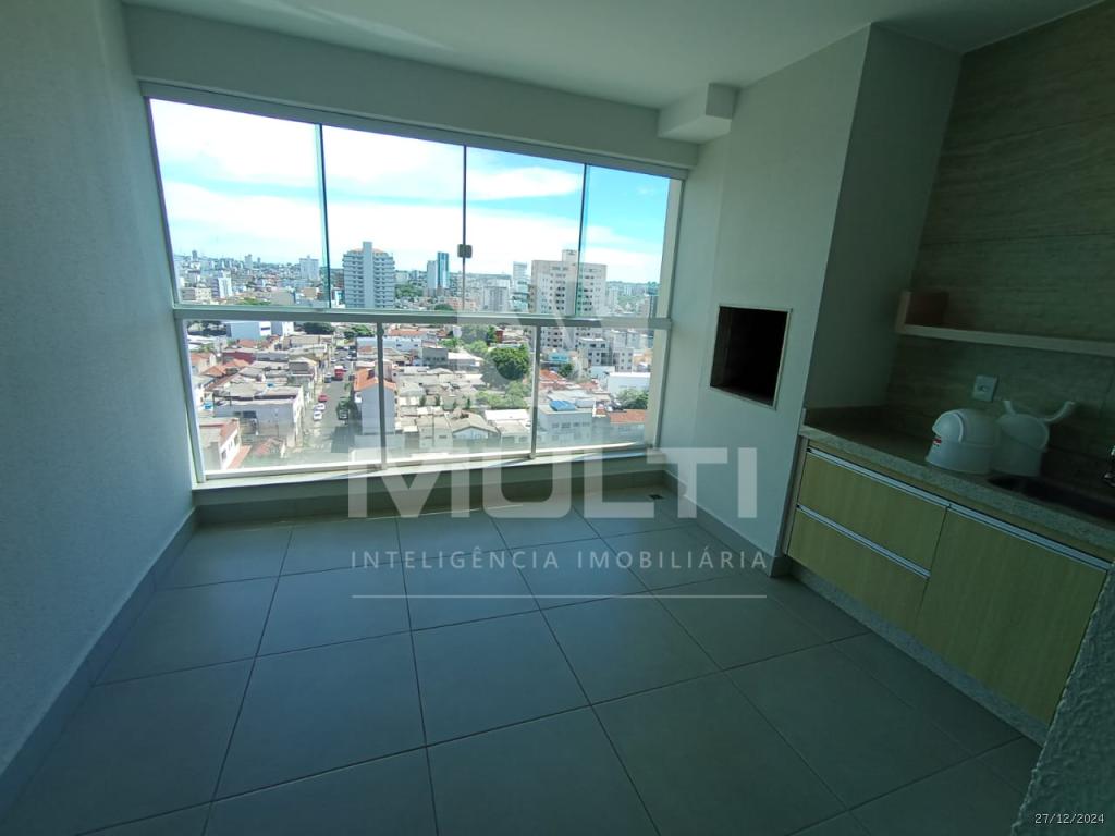 Apartamento à venda com 3 quartos, 94m² - Foto 7