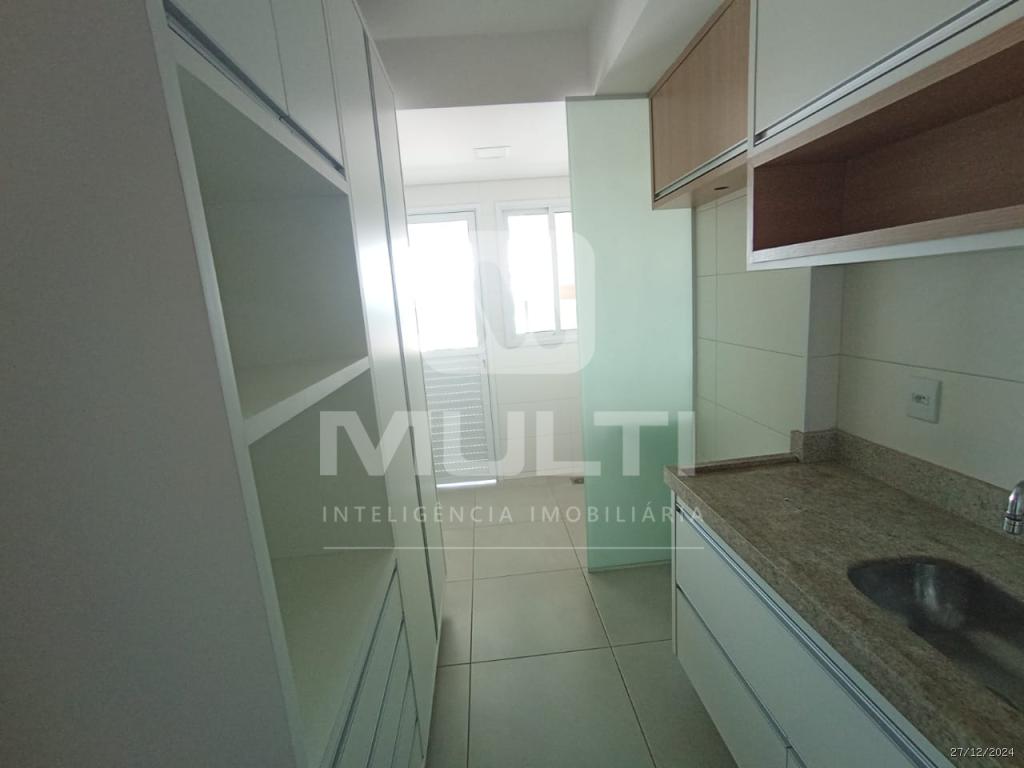 Apartamento à venda com 3 quartos, 94m² - Foto 10