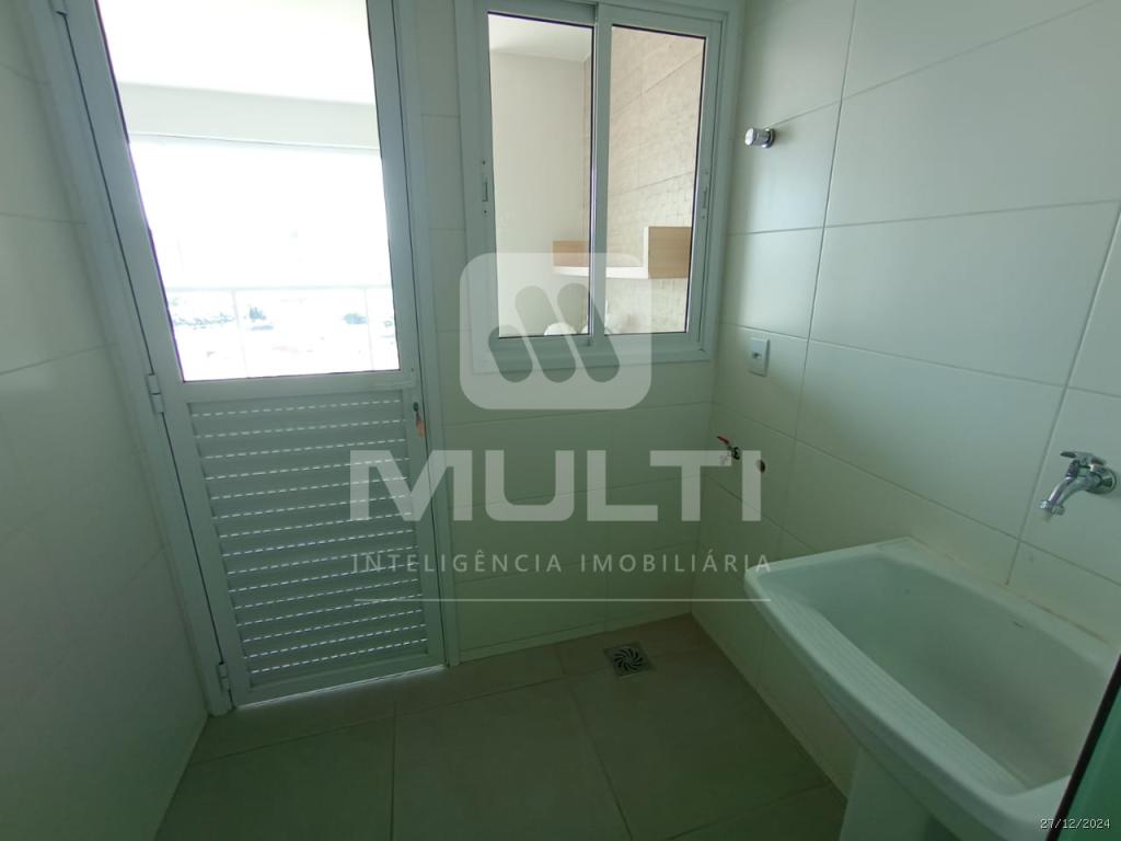 Apartamento à venda com 3 quartos, 94m² - Foto 13